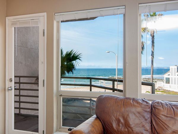 San Diego Beach Communities North Condo 991972