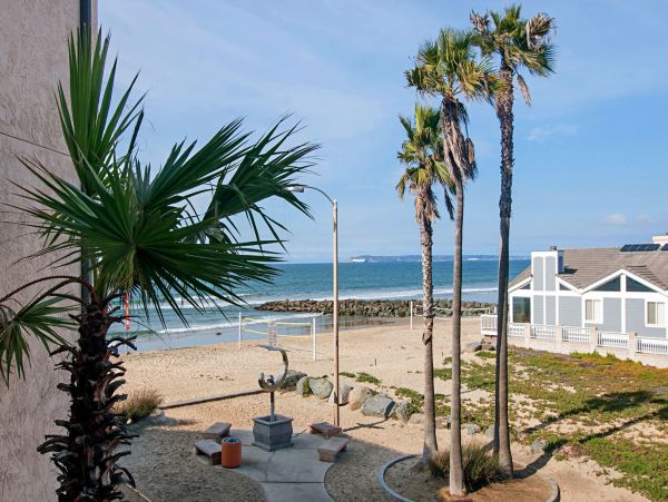 San Diego Beach Communities North Condo 991972