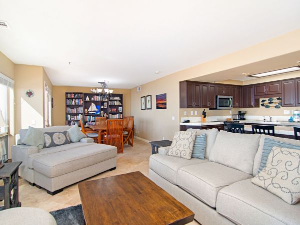 San Diego Beach Communities North Condo 991974