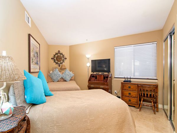 San Diego Beach Communities North Condo 991974