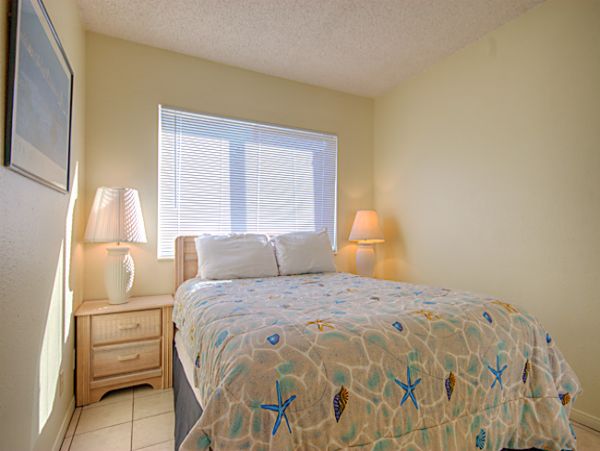 San Diego Beach Communities North Condo 991975