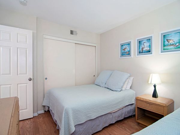 San Diego Beach Communities North Condo 991976