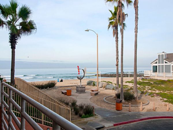 San Diego Beach Communities North Condo 991976