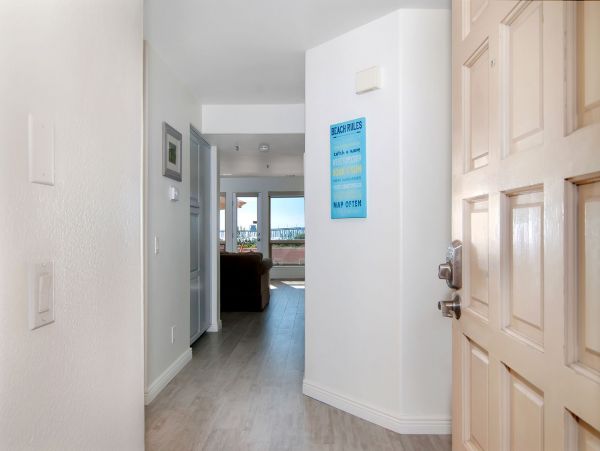 San Diego Beach Communities North Condo 991977