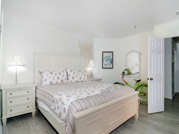 San Diego Beach Communities North Condo 991977