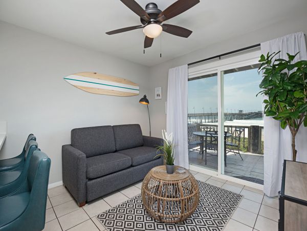 San Diego Beach Communities North Condo 991978