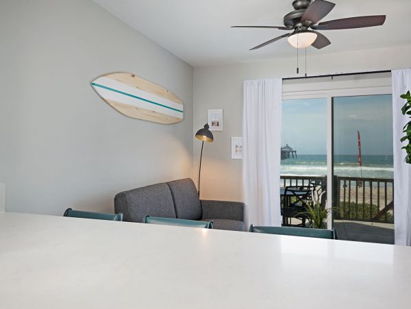 San Diego Beach Communities North Condo 991978