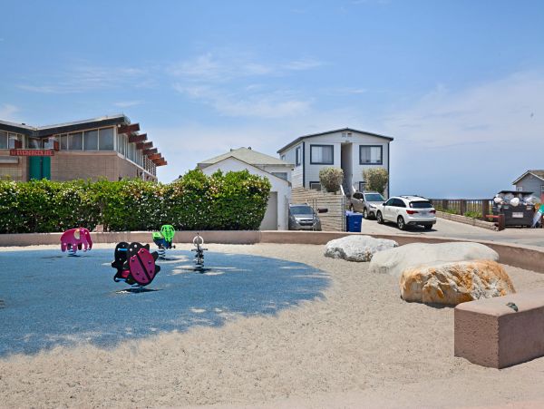 San Diego Beach Communities North Condo 991978
