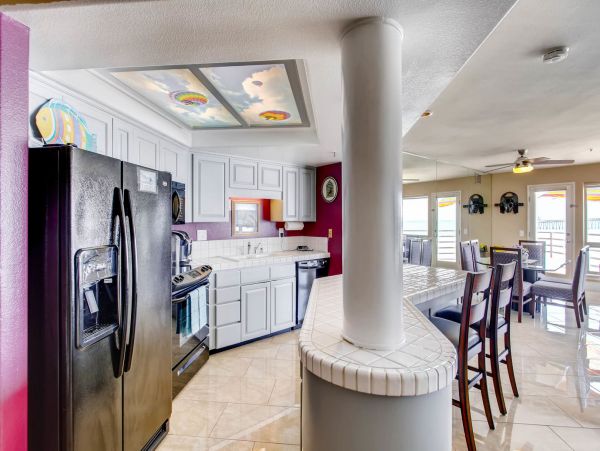 San Diego Beach Communities North Condo 991980