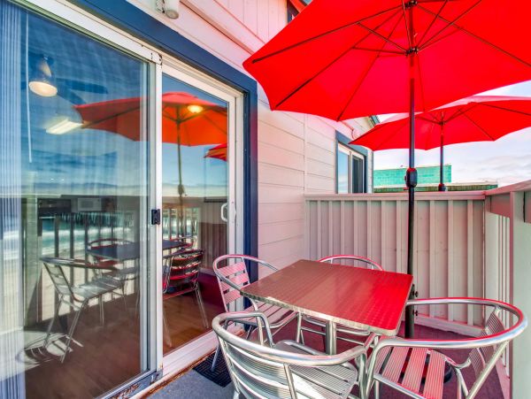 San Diego Beach Communities North Condo 991981