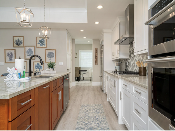 Fort Myers Beach Luxury Waterfront Home  5-Bedroom Vacation Rental with Pool & Gulf Views
