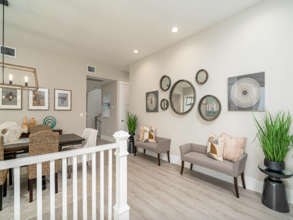 Fort Myers Beach Luxury Waterfront Home  5-Bedroom Vacation Rental with Pool & Gulf Views