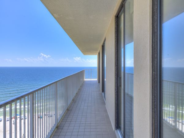 Orange Beach Stunning Gulf-front Three Bedroom Vacation Rental