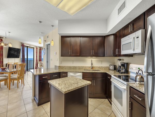 Orange Beach Stunning Gulf-front Three Bedroom Vacation Rental