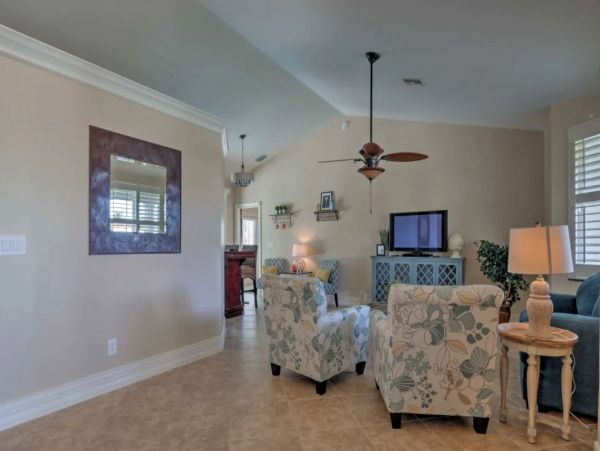Marco Island Vacation Home With Pool & Spa Sleeps 8 Guests