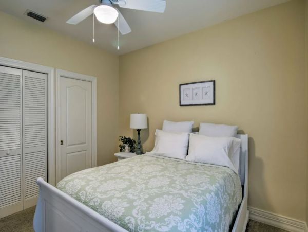 Marco Island Vacation Home With Pool & Spa Sleeps 8 Guests
