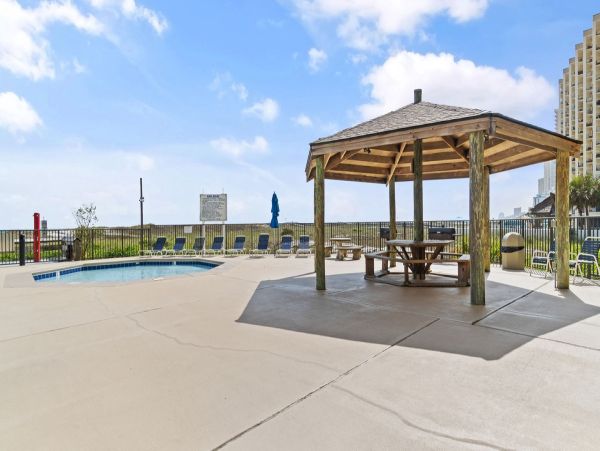 Orange Beach Three Bedroom Gulf-front Retreat