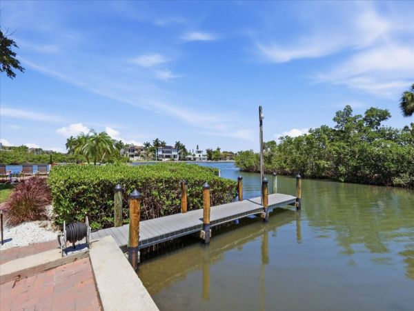 Siesta Key Gulf Front Condo – 2 Bedroom Vacation Rental