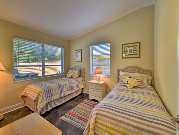 Bradenton Vacation Home With Pool 10 Guests Pet Friendly