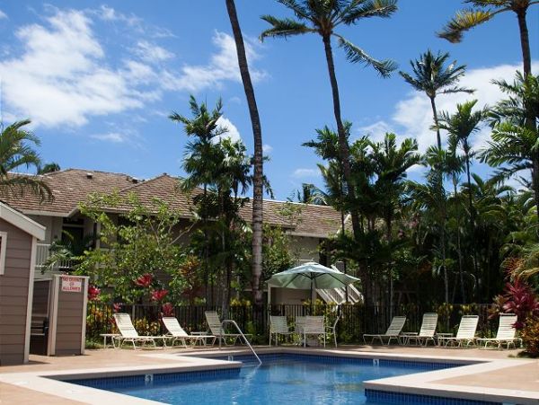 Wailea Vacation Condo Pool and Golf Course Views Sleeps 8