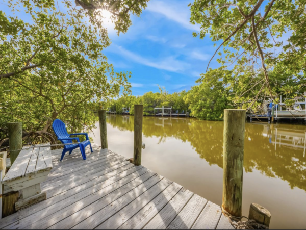 Anna Maria Bayfront Vacation Home With Pool Sleeps 6 Guests