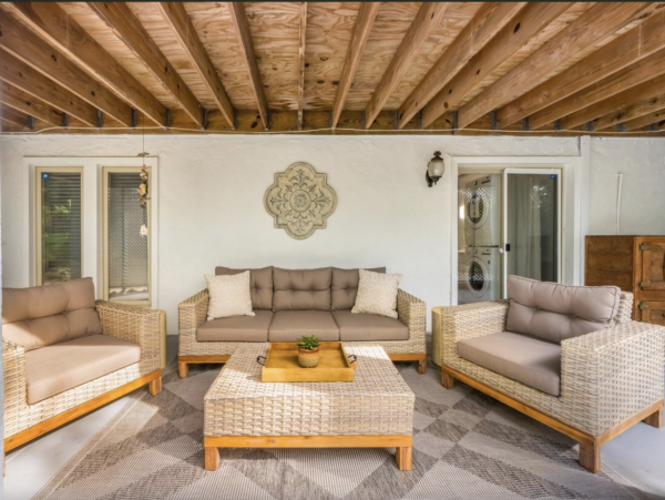 Anna Maria Bayfront Vacation Home With Pool Sleeps 6 Guests