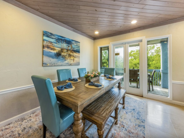 Anna Maria Bayfront Vacation Home With Pool Sleeps 6 Guests