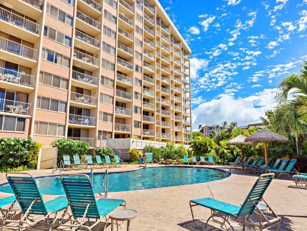 On Beach Kahana Vacation Condo One Bedroom Ocean Views