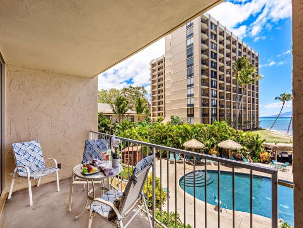 On Beach Kahana Vacation Condo One Bedroom Ocean Views