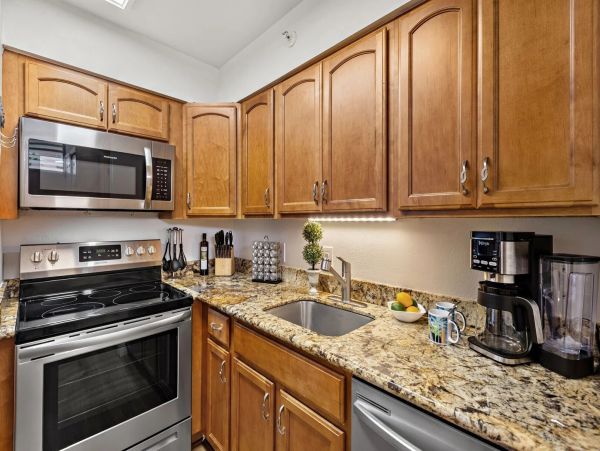On Beach Kahana Vacation Condo One Bedroom Ocean Views