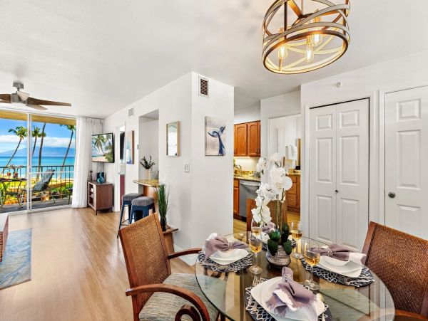 On Beach Kahana Vacation Condo One Bedroom Ocean Views