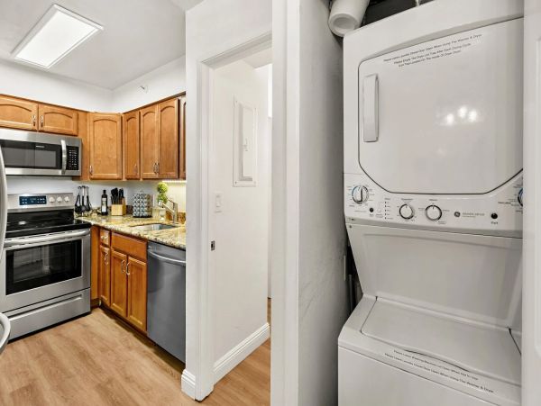 On Beach Kahana Vacation Condo One Bedroom Ocean Views