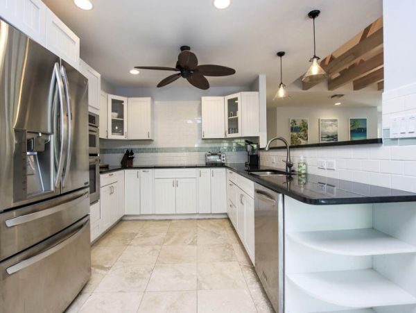 Sanibel Charming Vacation Home With Pool Sleeps 6 Guests