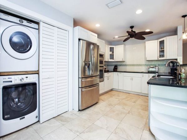 Sanibel Charming Vacation Home With Pool Sleeps 6 Guests