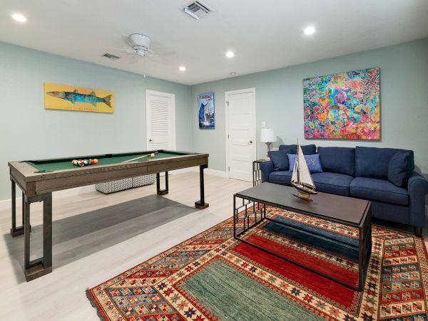 Waterfront Home in Fort Lauderdale With Private Pool & Dock