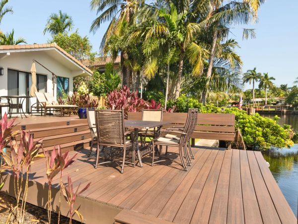 Waterfront Home in Fort Lauderdale With Private Pool & Dock