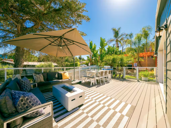 Walk to Beach La Jolla Vacation Home Four Bedrooms Sleeps 12