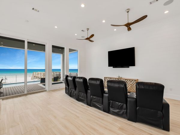 On Beach Miramar Luxury Vacation Home Private Pool Sleeps 32