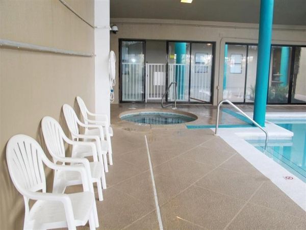 Gulf-Front Vacation Condo 3 Bedroom & Ocean Views