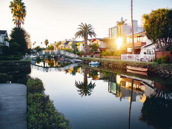 Venice Beach Luxury Vacation Home with Private Pool Sleeps 6