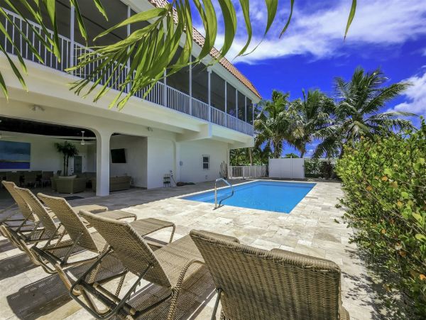 Full Ocean Views Marathon Vacation Home 5 Bedrooms Sleeps 12