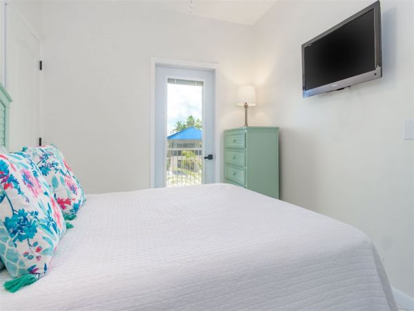 Full Ocean Views Marathon Vacation Home 5 Bedrooms Sleeps 12