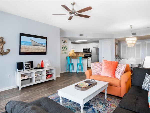 Beautiful Alabama Vacation Rental Condo Located on Beach