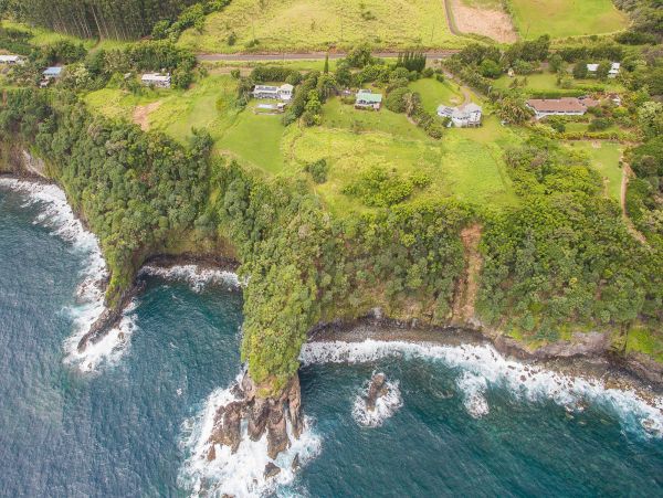 Stunning Views Four Bedroom Ninole Vacation Home Sleeps 8