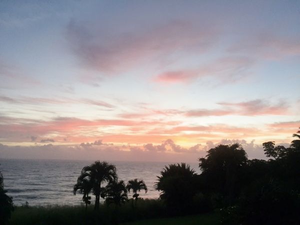 Stunning Views Four Bedroom Ninole Vacation Home Sleeps 8