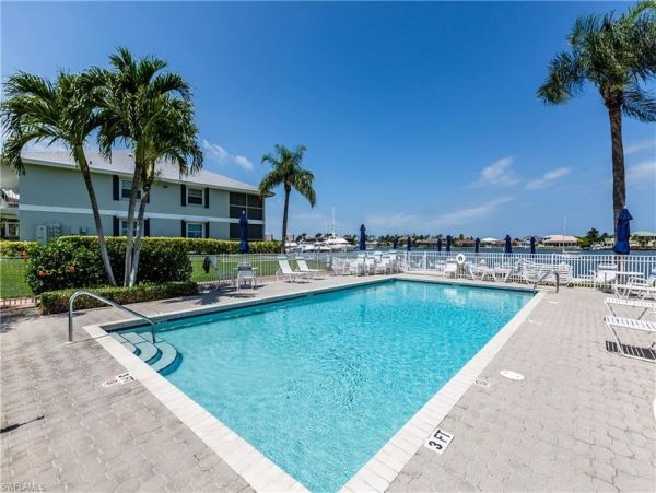 Marco Island Charm Call Today Lovely Rental
