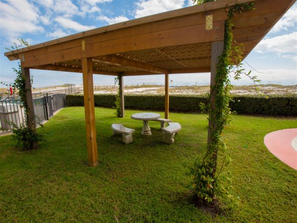 Beautiful One Bedroom Vacation Rental in Orange Beach
