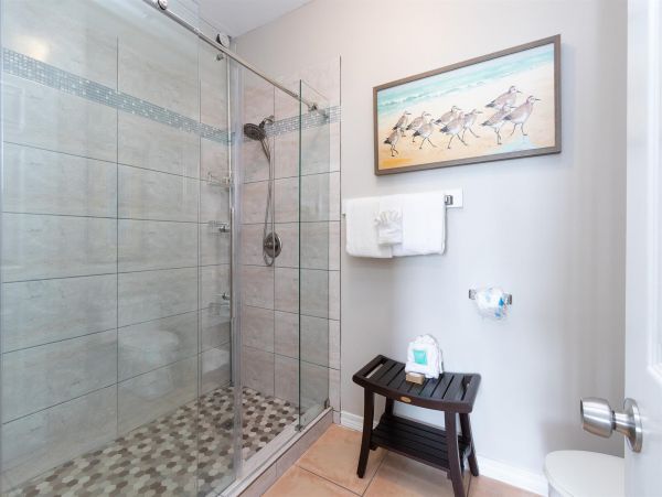 2 Bedroom 2 Bathroom Gulf front Condo with Balcony