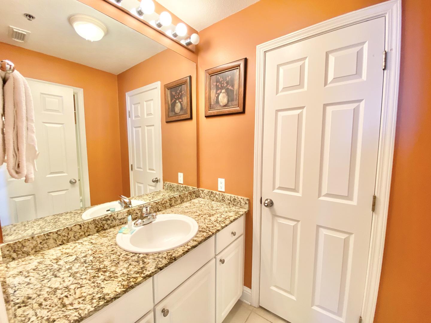 Alabama Beach Areas Condo 992608