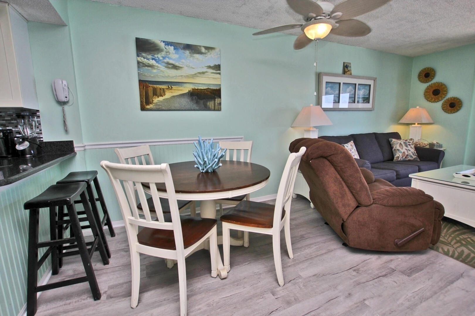 Alabama Beach Areas Condo 992611